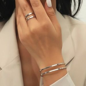 Hollow out cuff bangle and ring